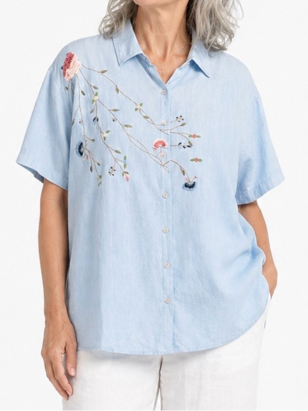 VINTAGE CAROLINA BLUES Floral Chambray Button Shirt Cottage Coastal Grandma | 22